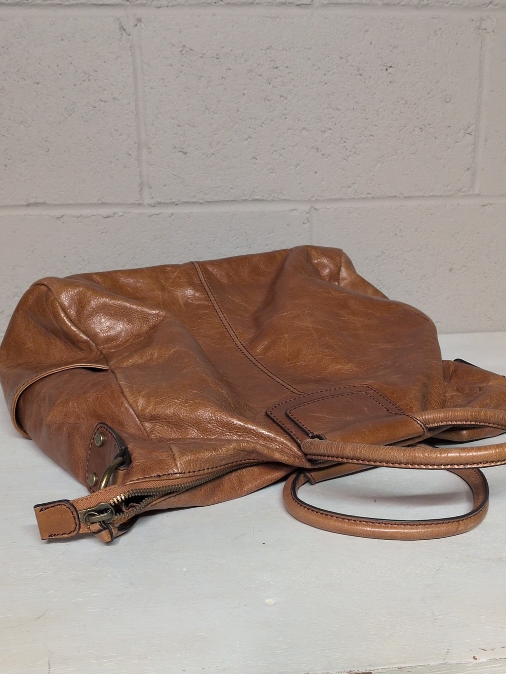 HOBO Sheila Brown Large Leather Top Handle Tote Handbag - Picture 8 of 9